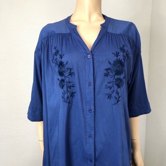 Studio CLIP button front embroidery flower T-shirt dress - Picture 3 of 16